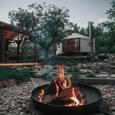 Klidny Kout Glamping Hotel Vysoke Myto Exterior photo